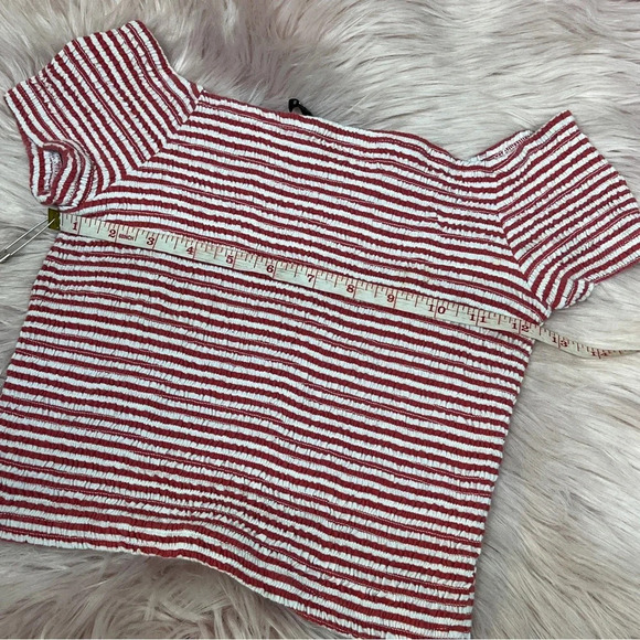 Divided red and white striped crop top super stretchy - Picture 7 of 10